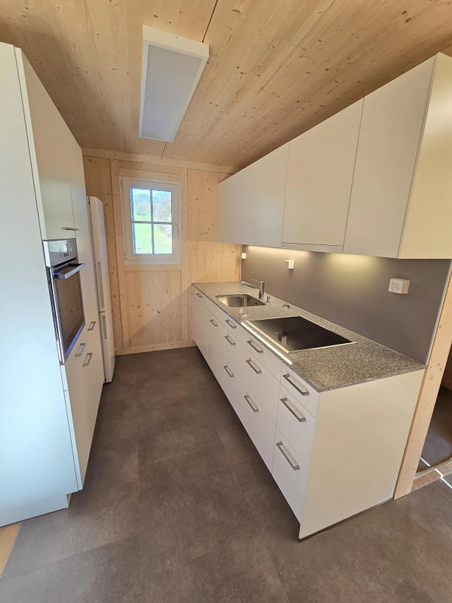 5 1/2-room apartment in a beautiful location - Photo 2 of 12