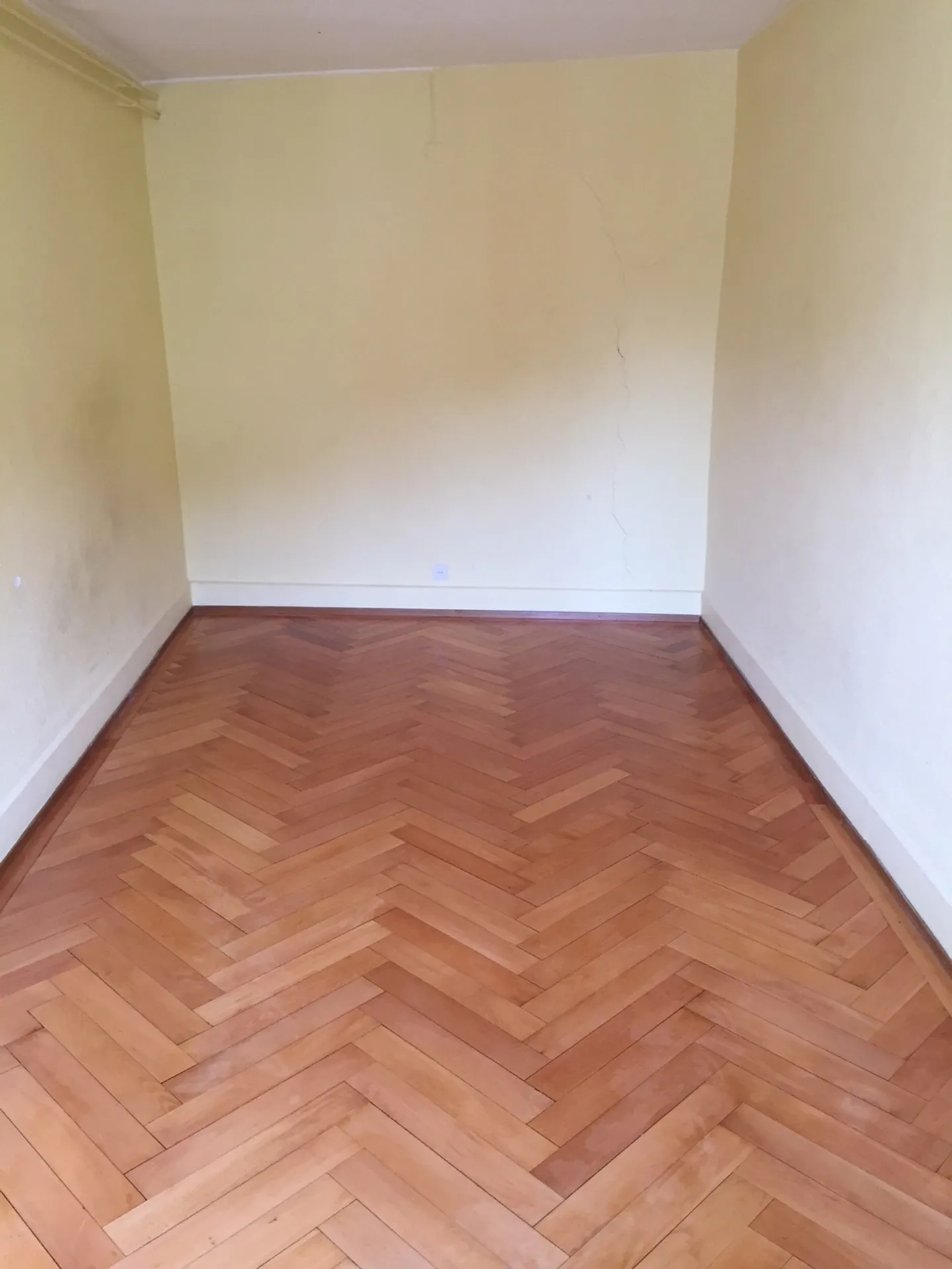 3-room apartment on the 1st floor - Photo 4 of 8