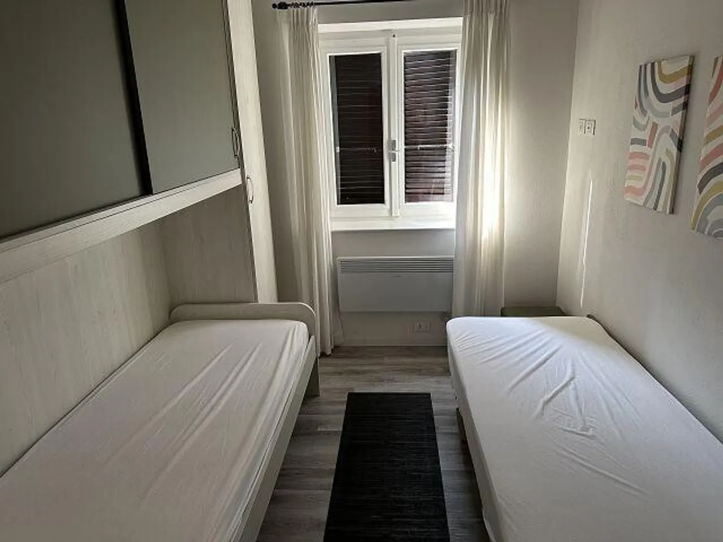 2-family house with 3-room and 2-room apartments in a very quiet... - Photo 7 of 13