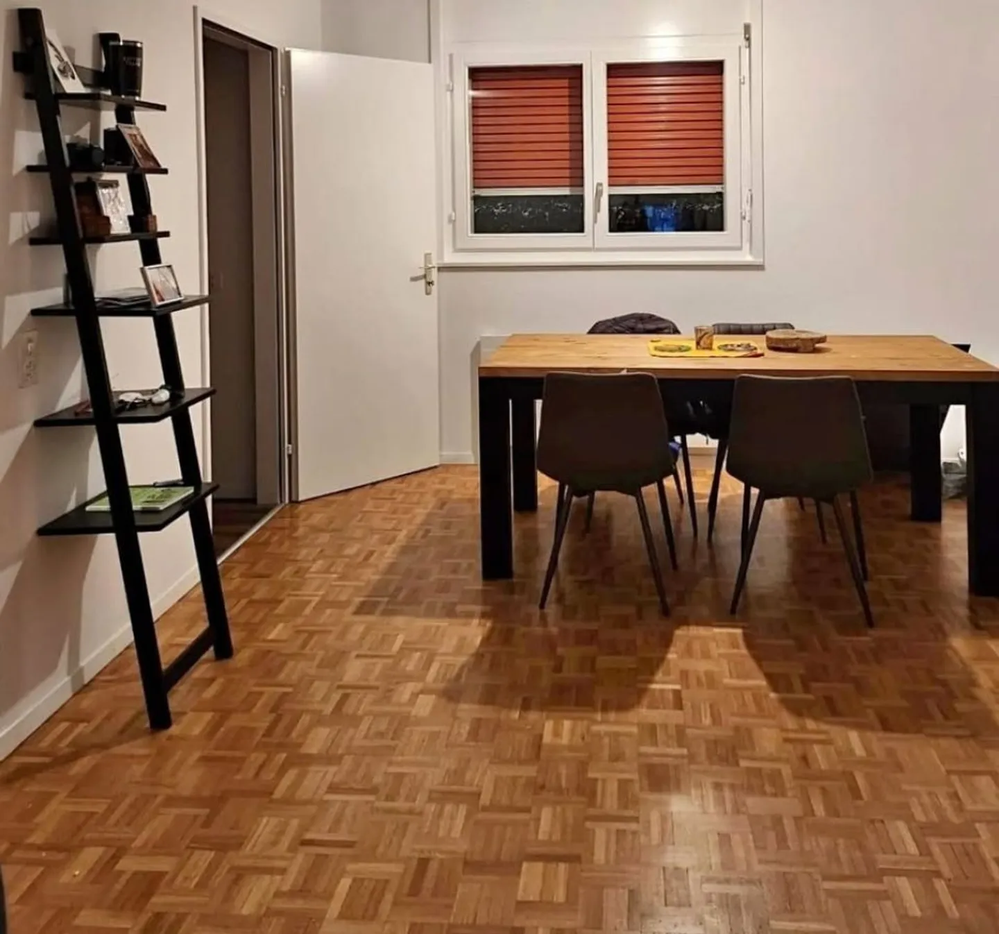 Bel appartement de 2,5 pièces avec balcon - Photo 3 sur 11
