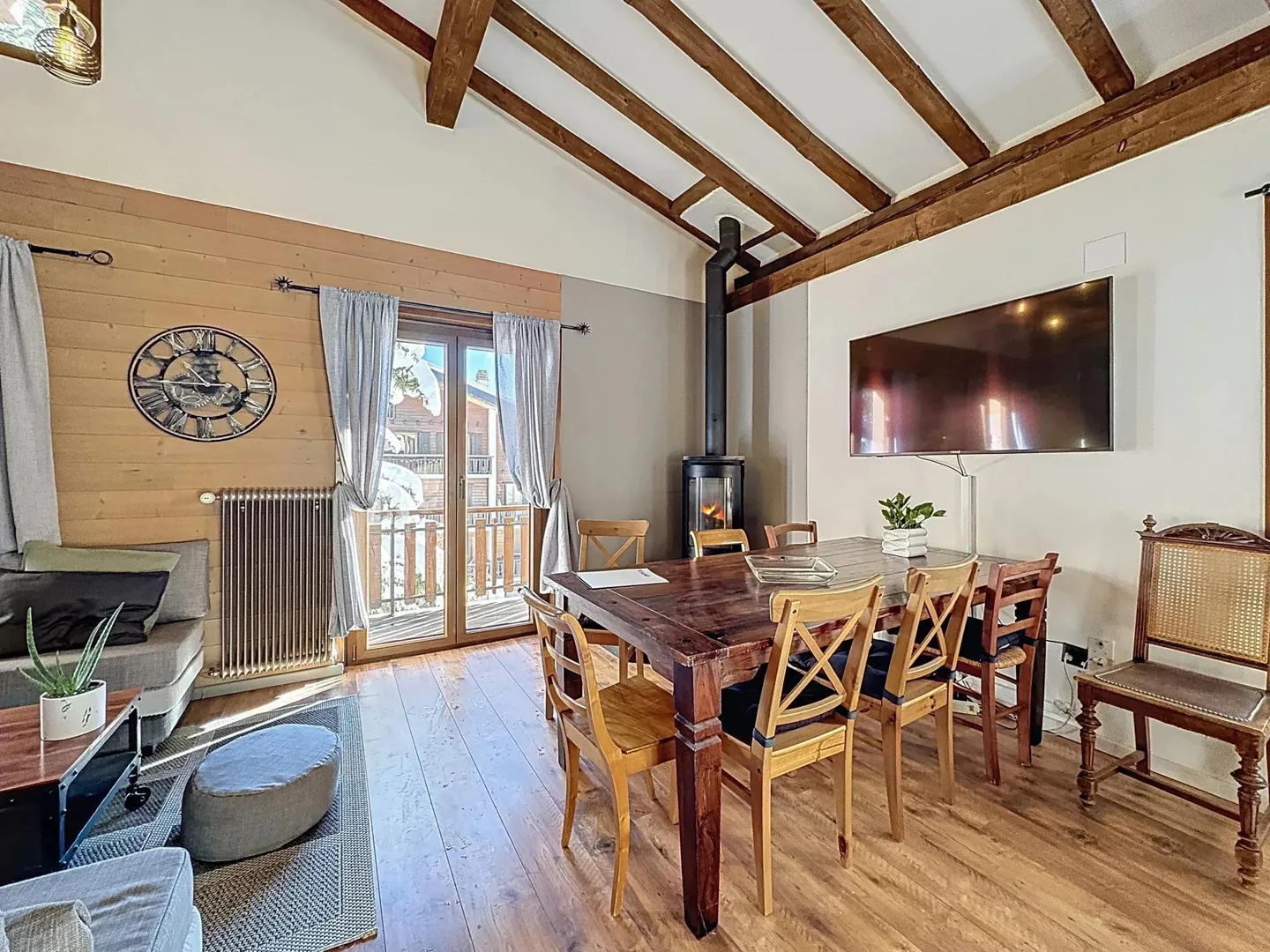 Chalet da sci con 7 camere nel cuore delle 4 Vallées - Foto 5 di 14