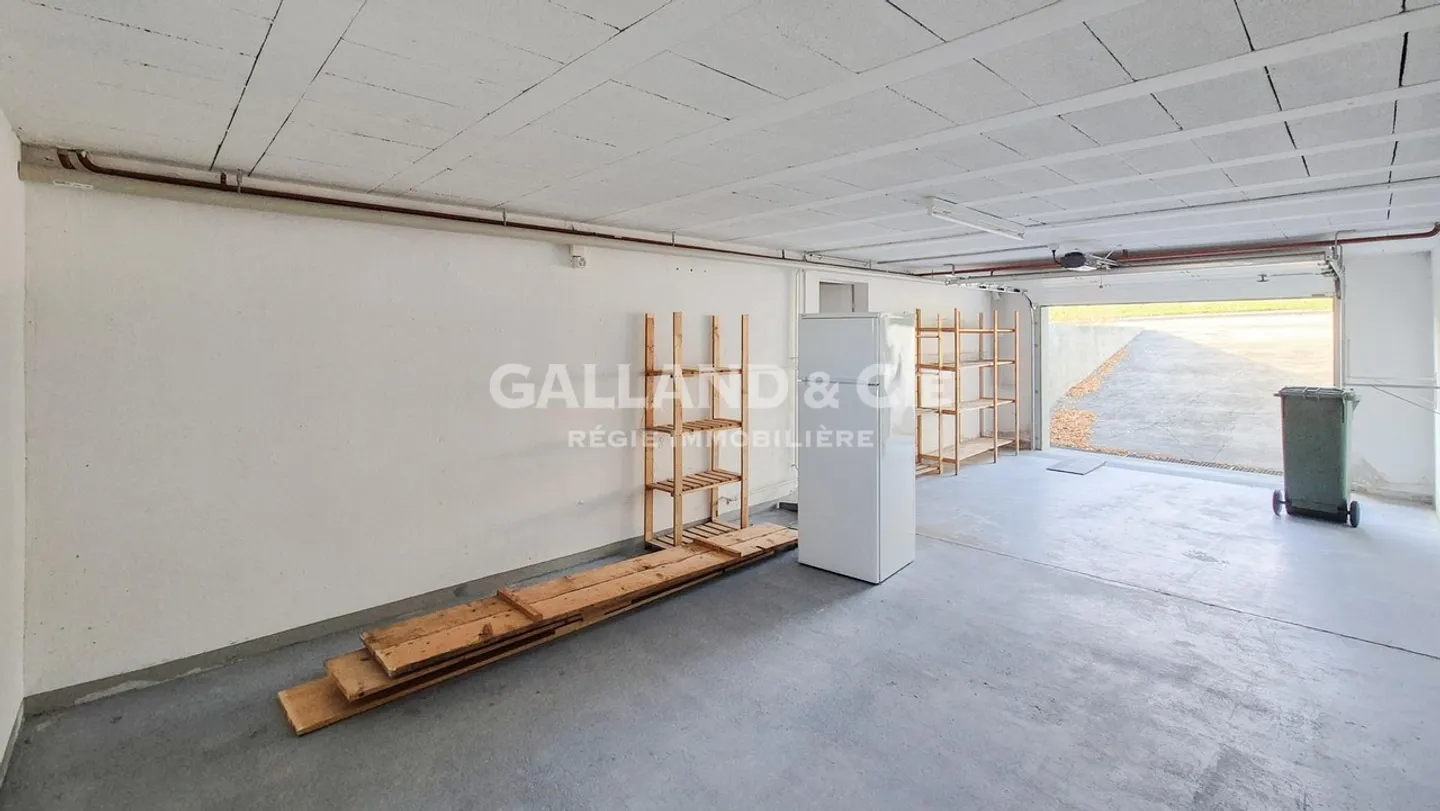 6-room Villa - Photo 12 of 14