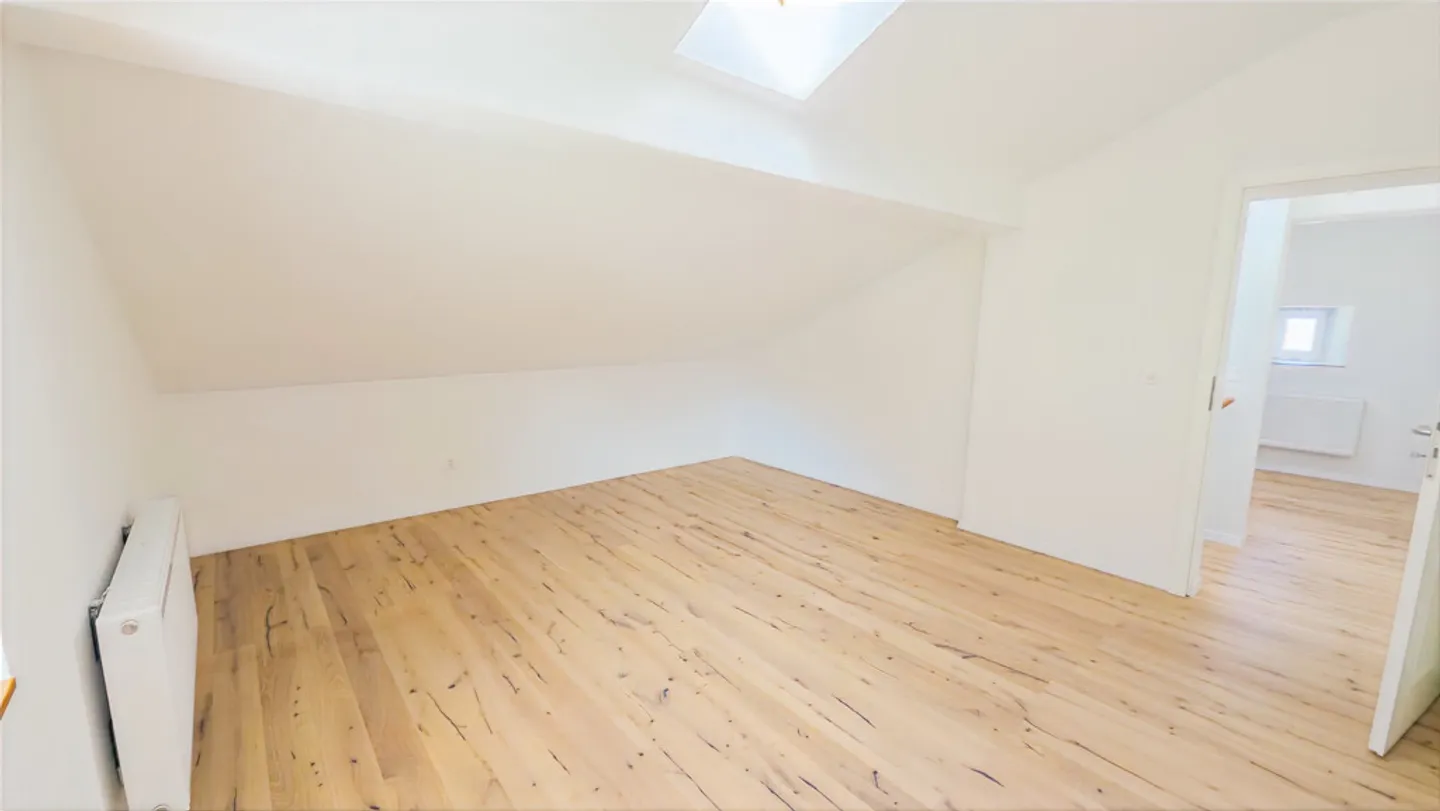 Charmantes renoviertes Doppelhaus - Foto 2 von 13