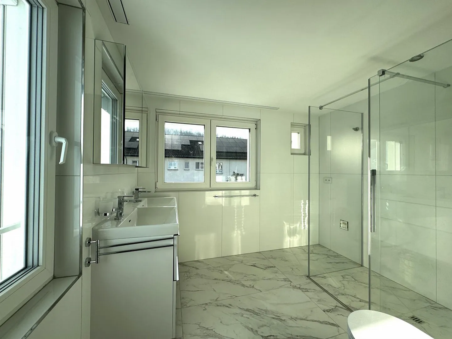 First occupancy - 3.5-room apartment in a central location in Bad Zurzach - Photo 5 of 8