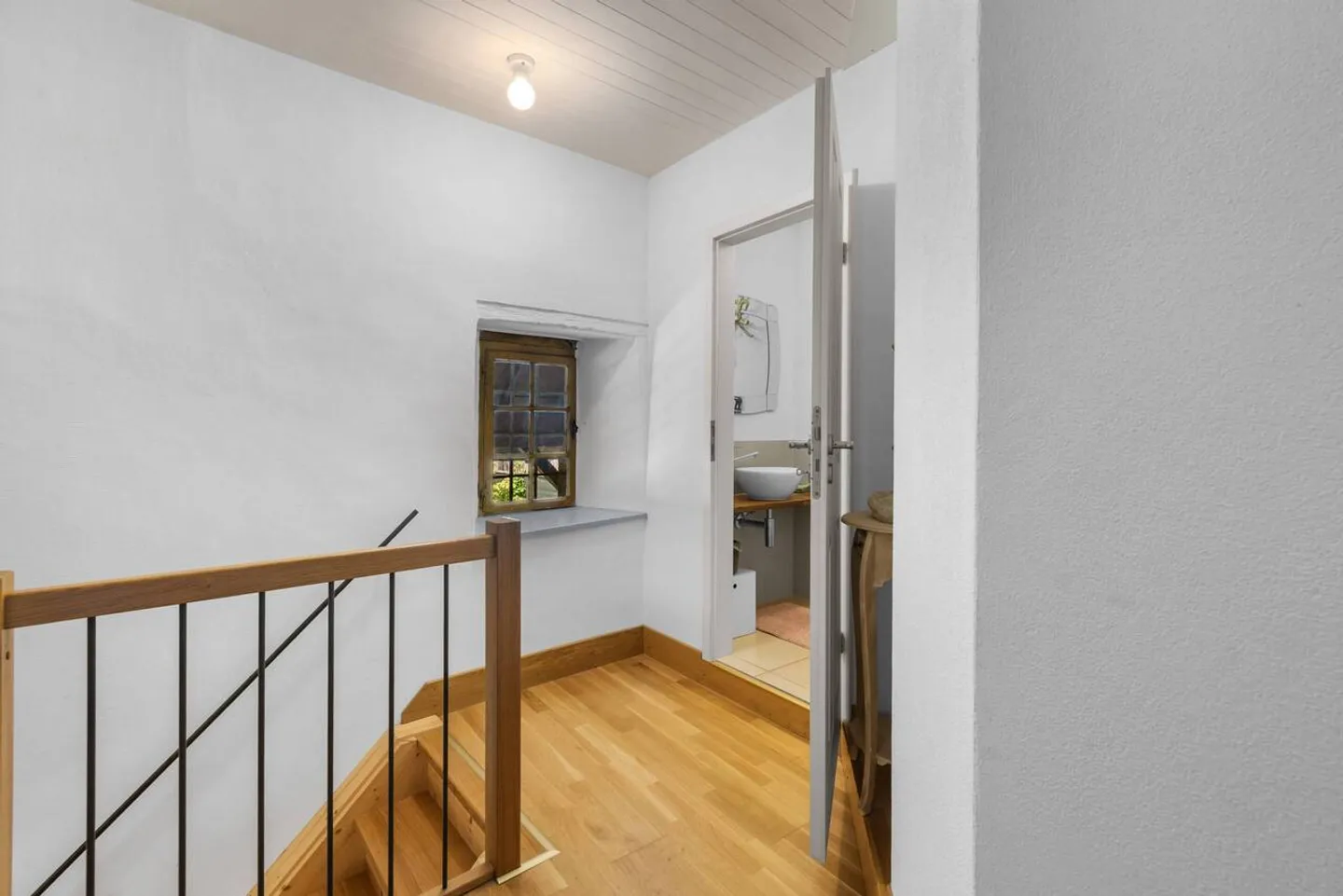 Charming Baselbieter farmhouse with modern living comfort! - Photo 7 of 15