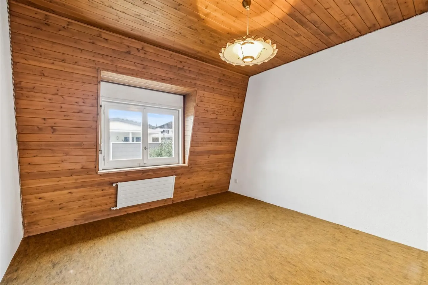 Single-family house with great potential in Rossemaison - Photo 6 of 11