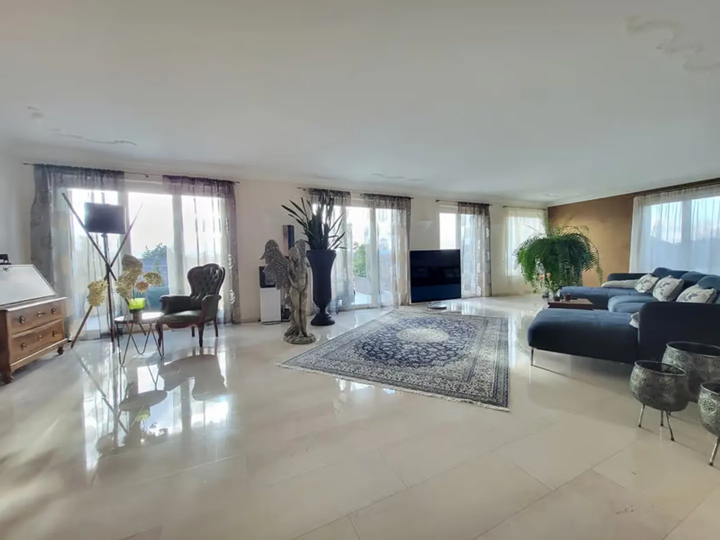 Luxurious Villa in Stettfurt - Photo 8 of 12