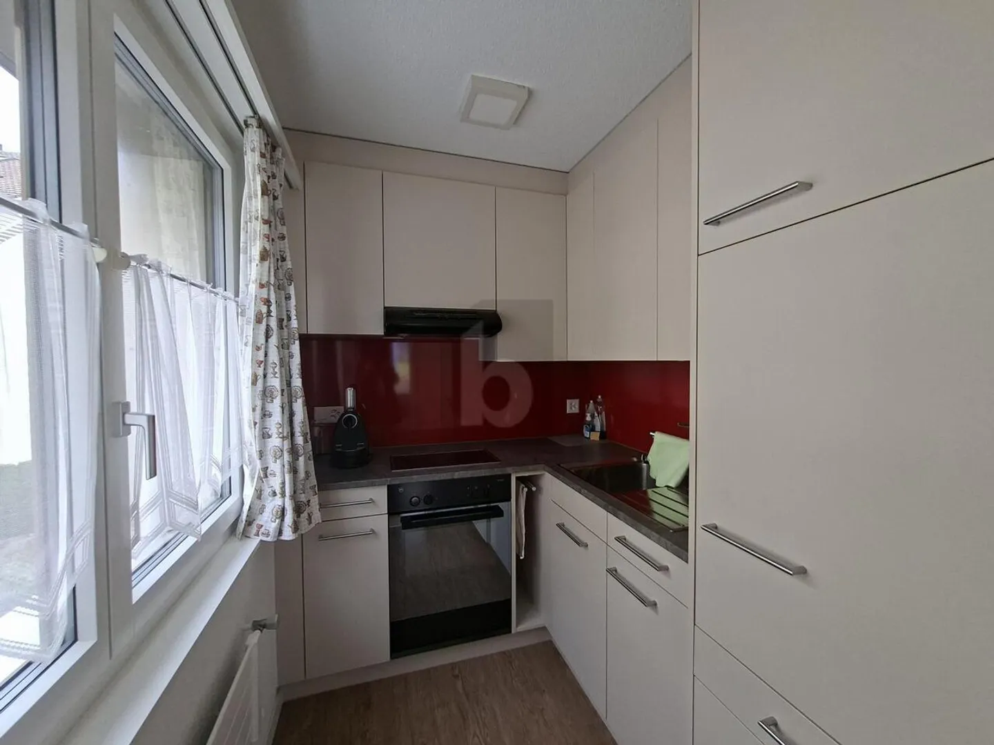 TURNKEY & MODERN, DIRECTLY AT THE SKI LIFT - Photo 4 of 6
