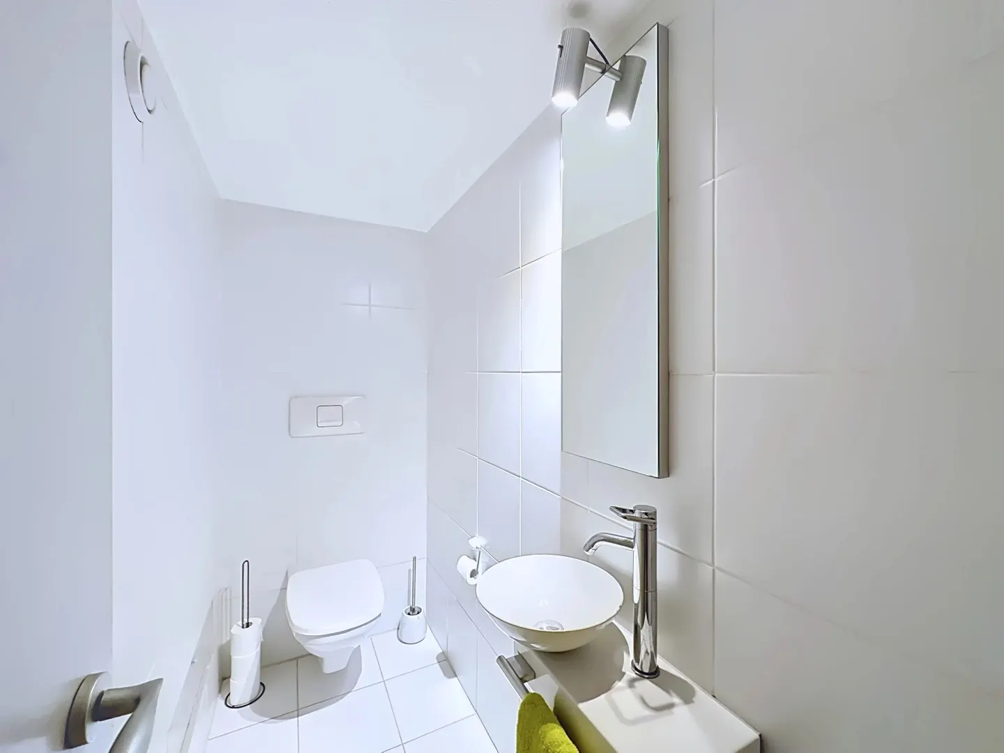 Charming Apartment in Historic Building - Photo 9 of 9
