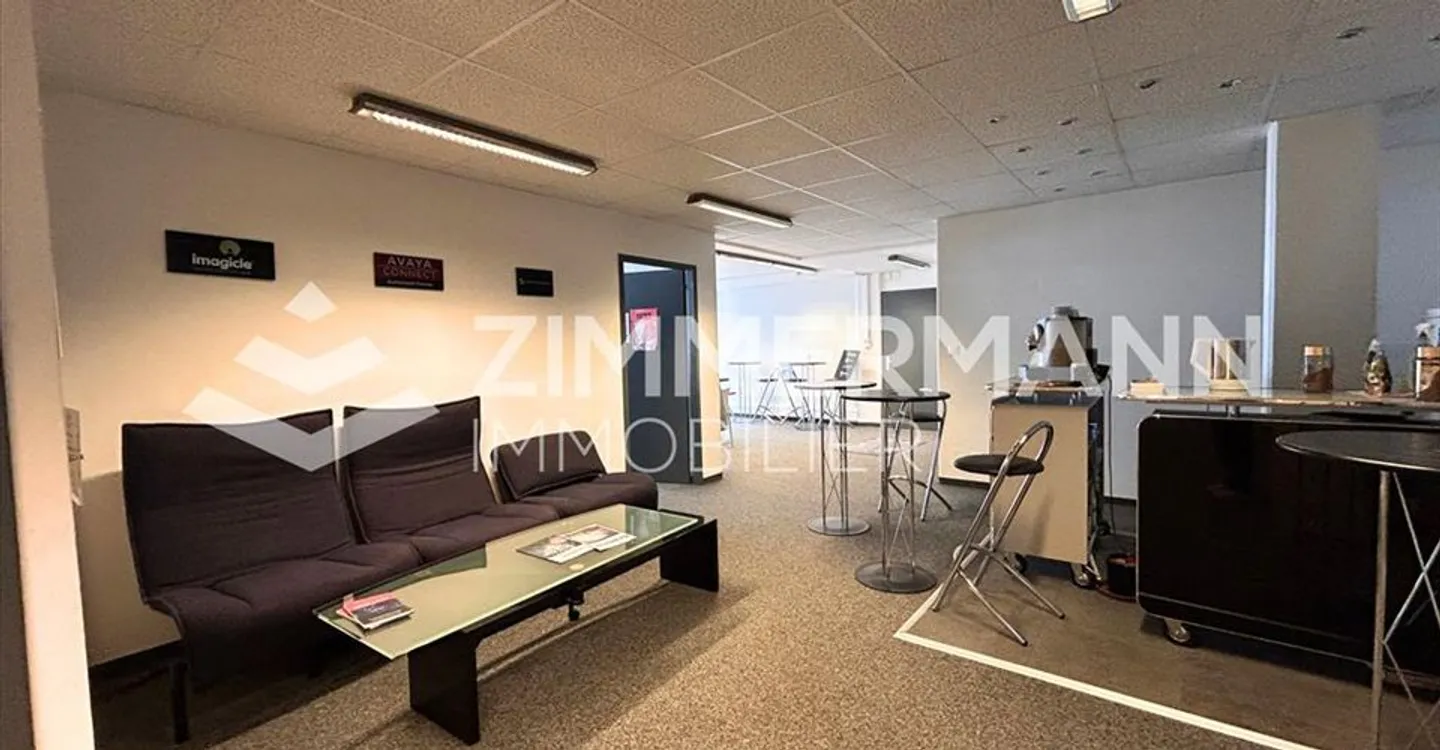 Spazio ufficio in affitto - Foto 8 di 10