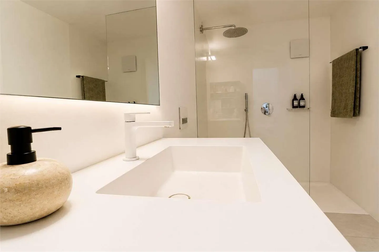 Villa avec jardin et piscine - Photo 12 sur 13