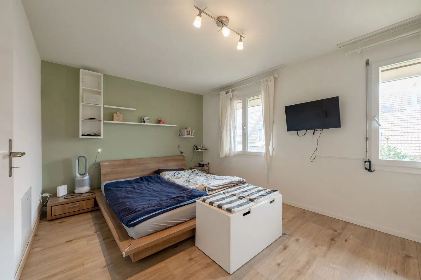 Vivere spazioso su quattro piani - Foto 6 di 12