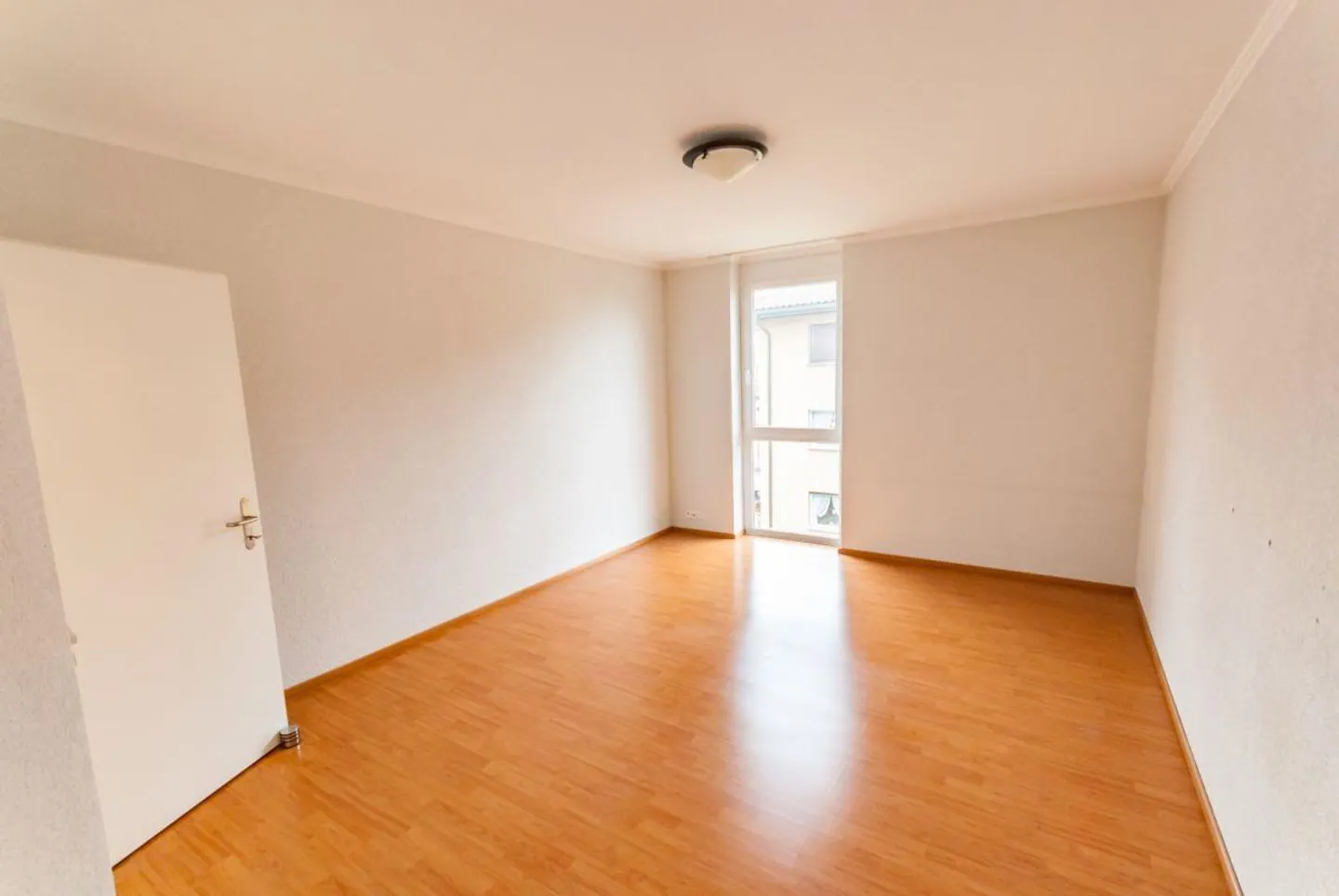 Grosszügige 5.5-Zimmer-Wohnung in Stansstad - Foto 5 von 10