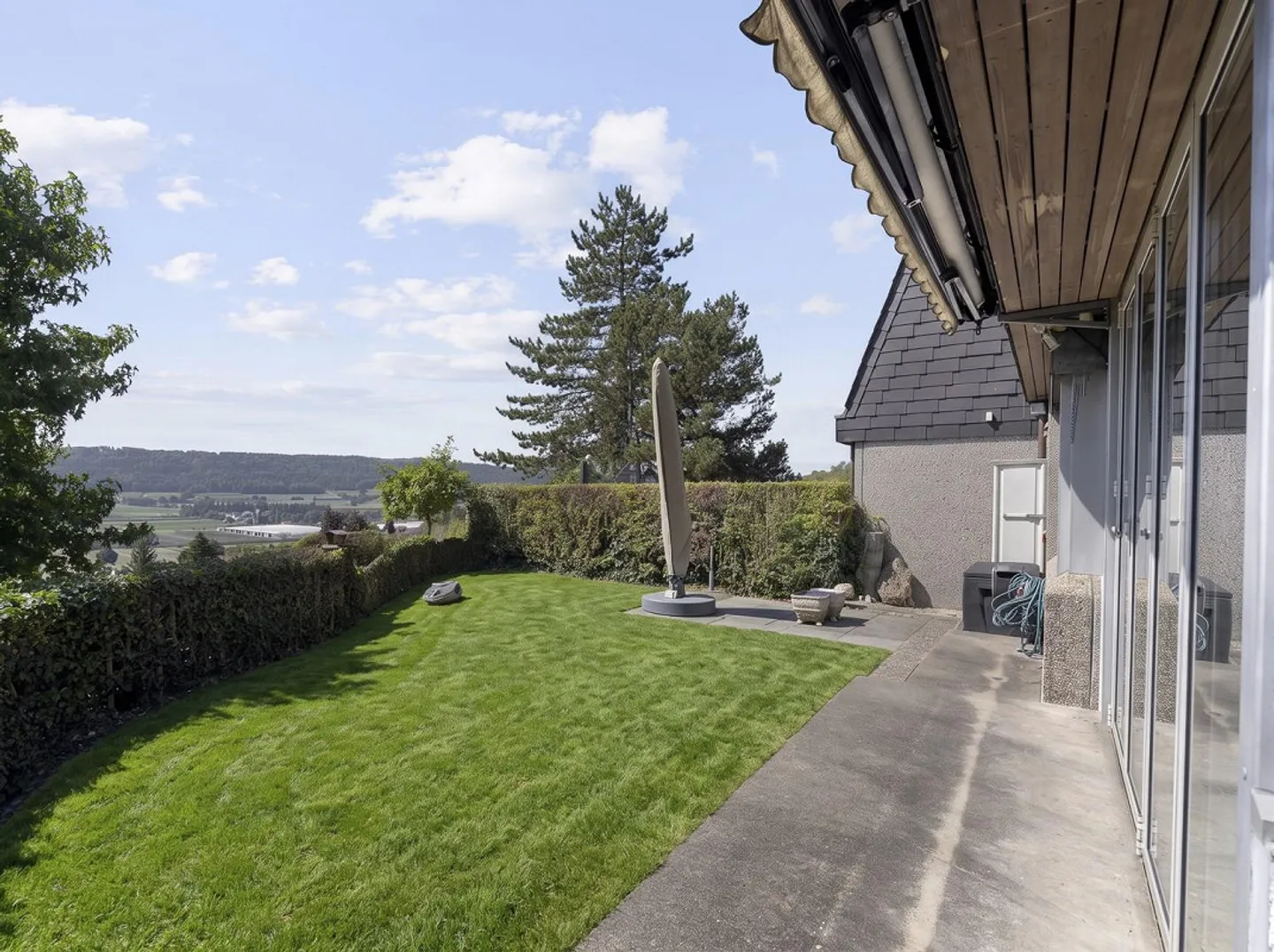 Charmantes Familienhaus mit Aussicht - Foto 4 von 13