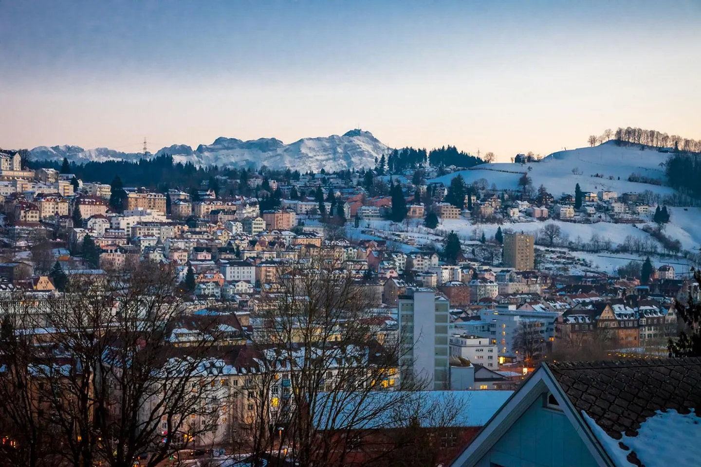 Vivre dans une villa Art Nouveau sur Rosenberg - Photo 2 sur 9