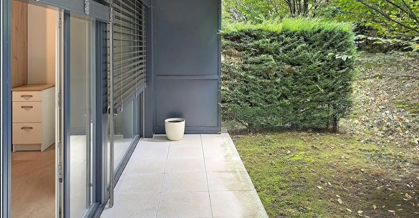 Studio moderne au rez-de-chaussée - Photo 6 sur 8