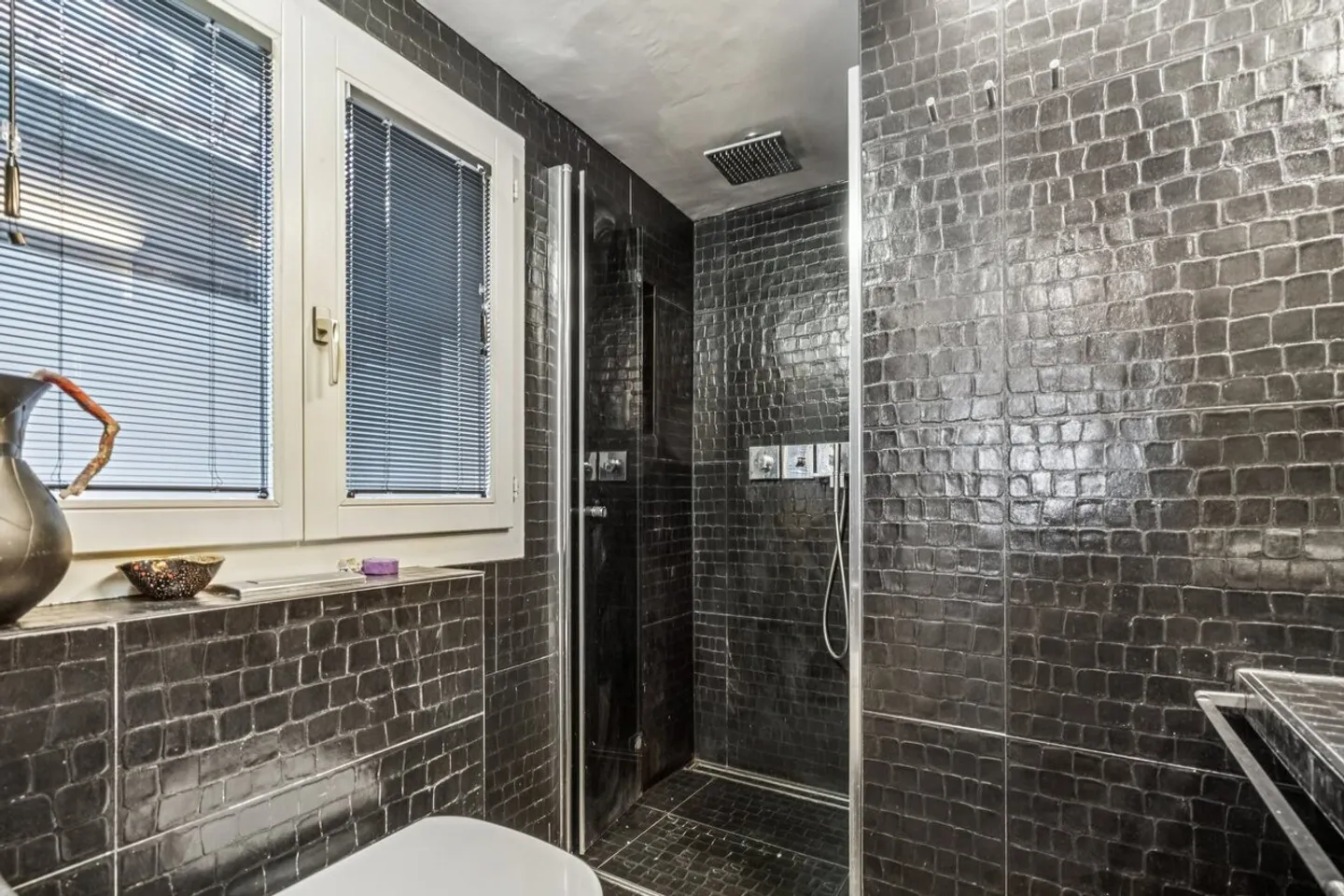 Havre de paix au c-ur du village - Photo 7 sur 9