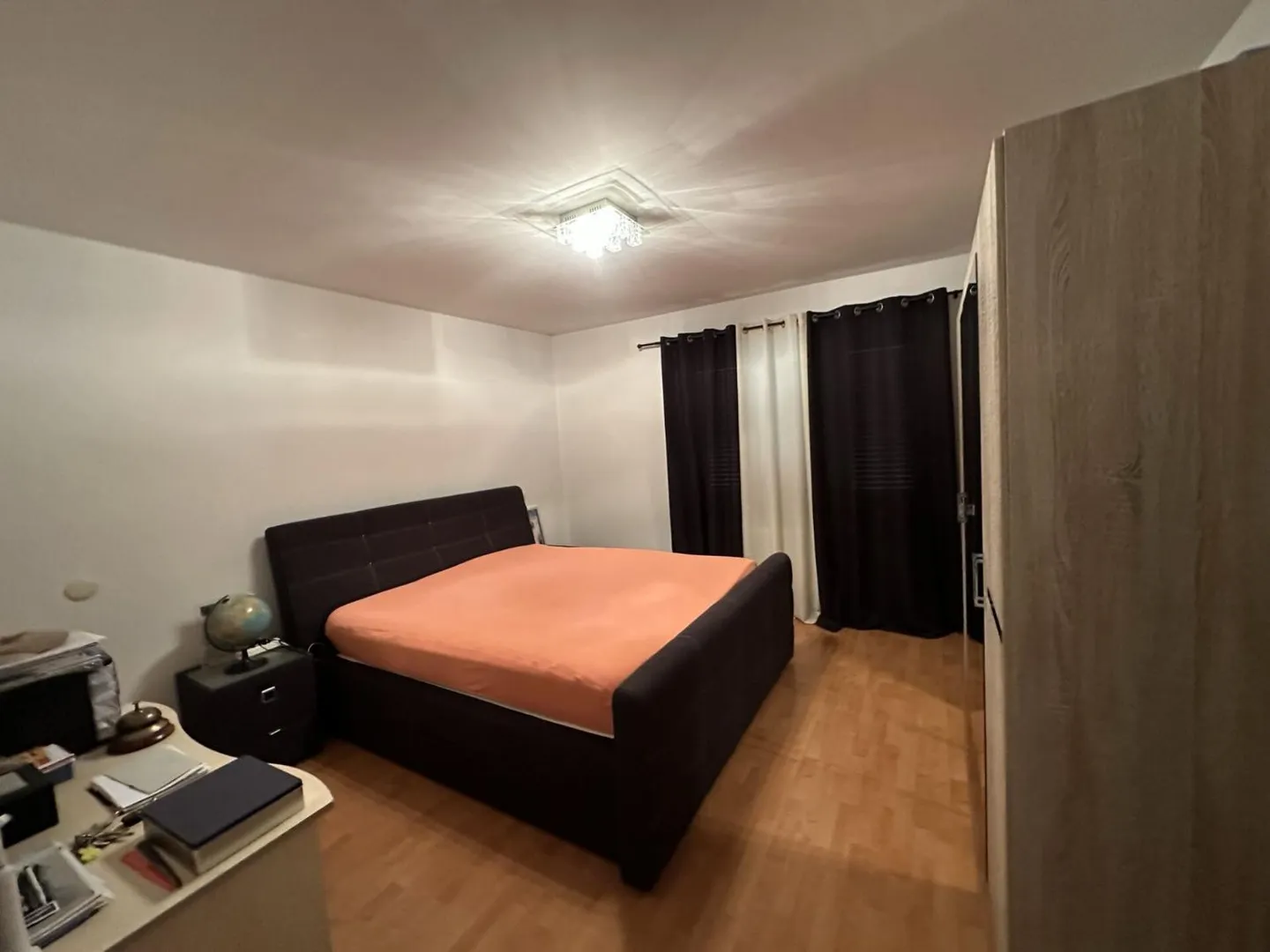 Sankt-Imier, magnifique appartement de 4,5 pièces au 1er étage avec balcon et terrasse - Photo 4 sur 7