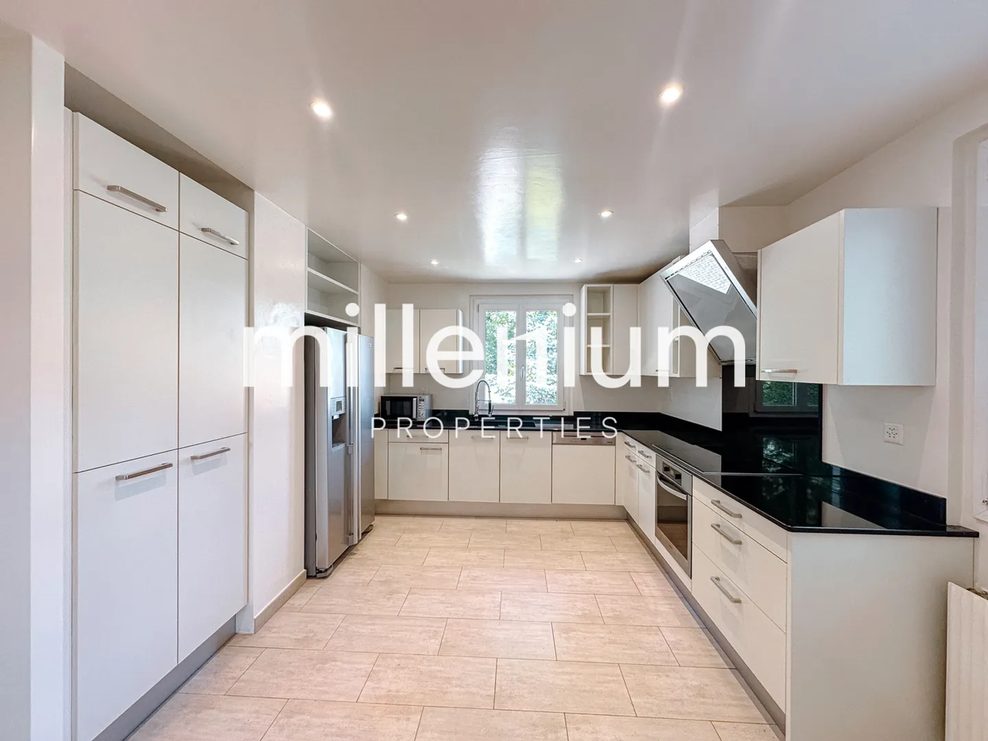 Proprietà familiare con vista sul Monte Bianco - Foto 6 di 23