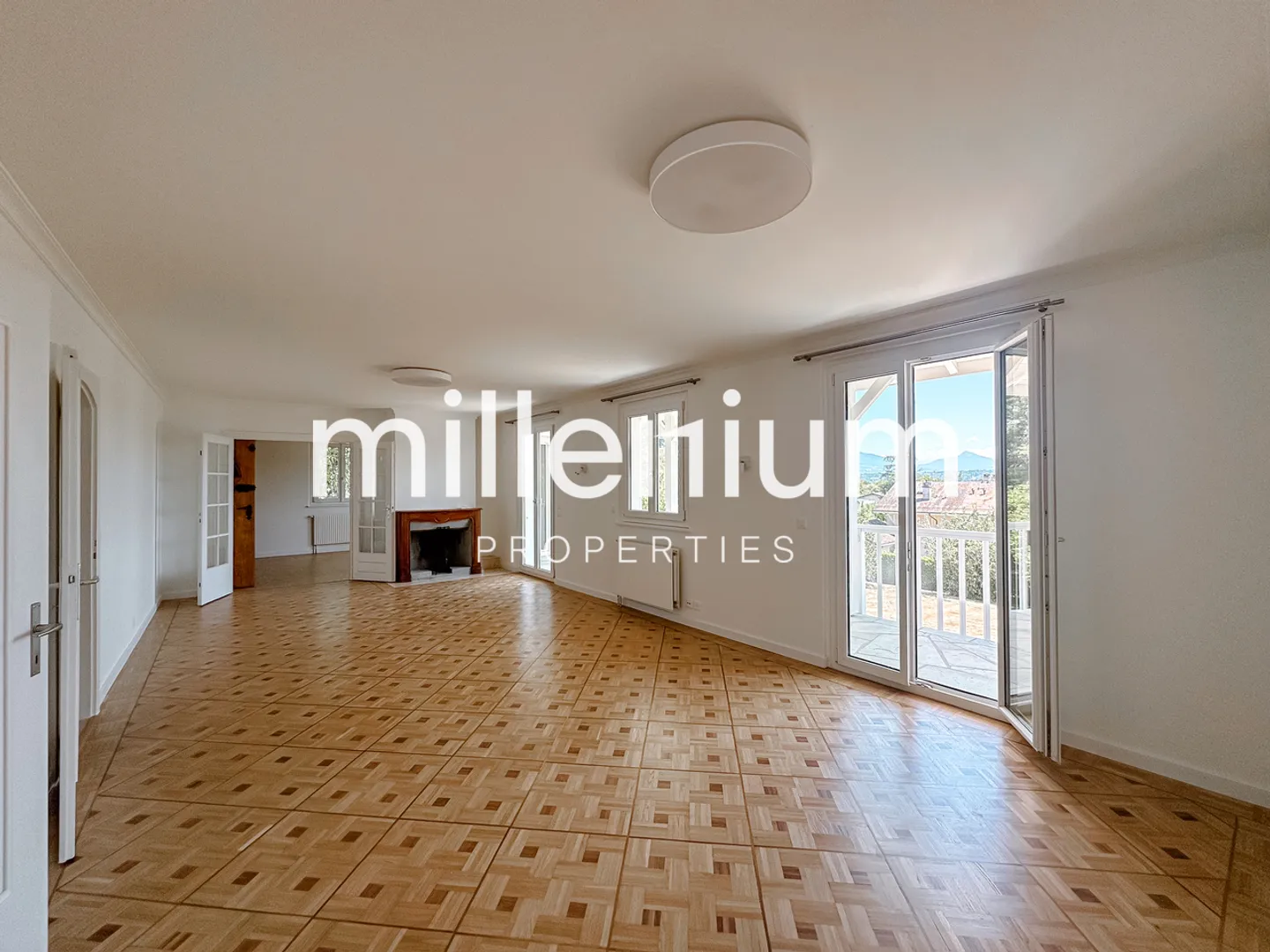 Proprietà familiare con vista sul Monte Bianco - Foto 14 di 23