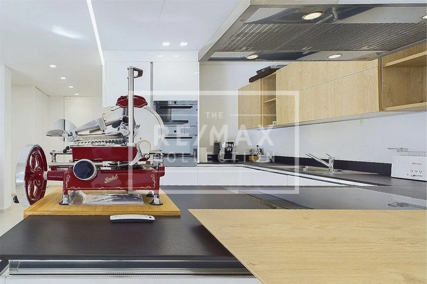 Bijou moderne au bord du lac - Photo 5 sur 13