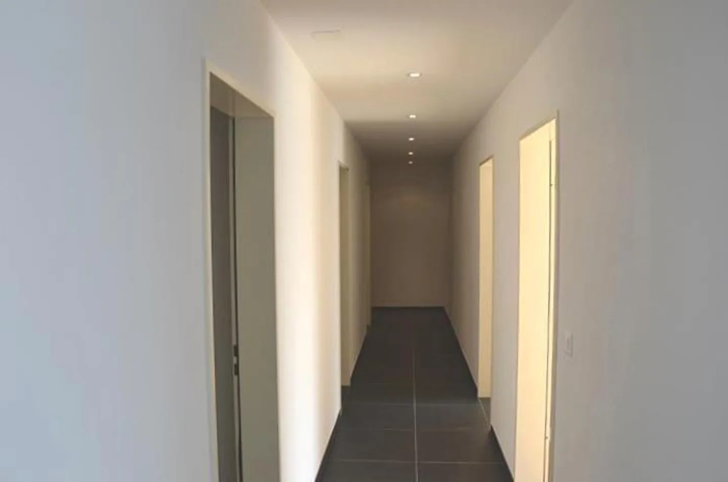 Moderno attico con vista panoramica - Foto 5 di 9