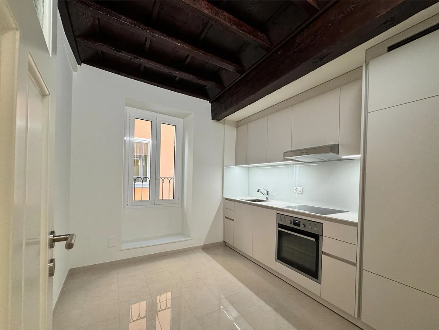Appartement avec vue sur le lac - Photo 9 sur 10