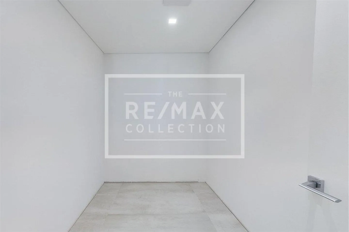 Bijou moderne au bord du lac - Photo 11 sur 13