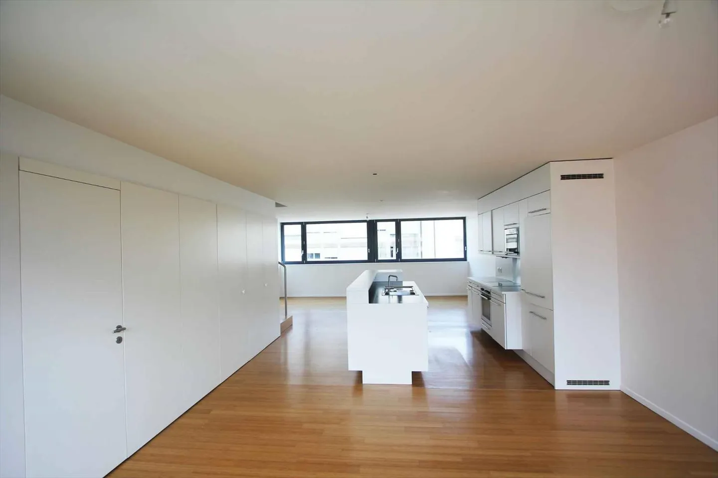 Appartamento 6 locali - Foto 4 di 5