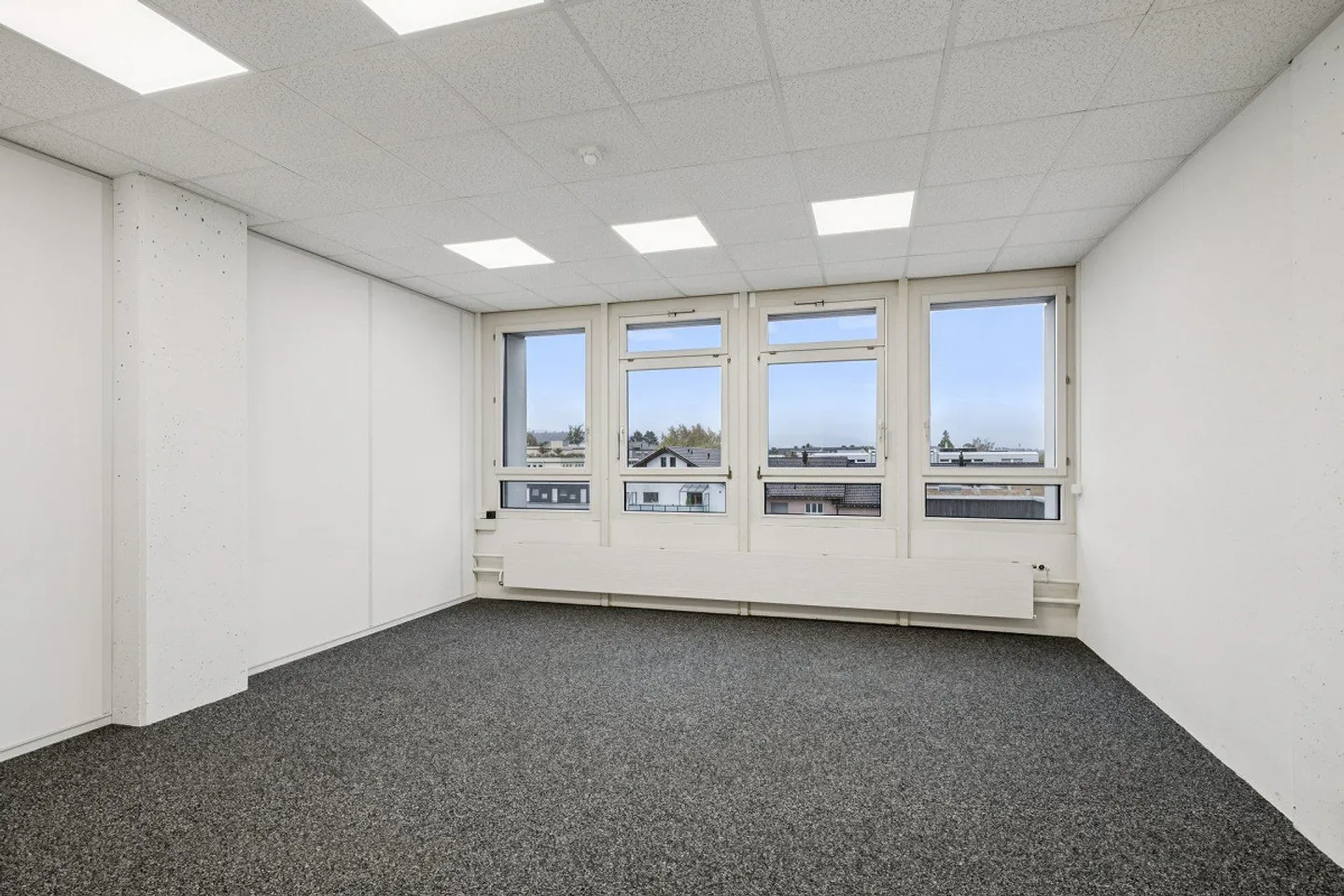 952 m² bezugsbereit ausgebaute Büroräume für CHF 90.00/m²/Jahr - Foto 8 von 13