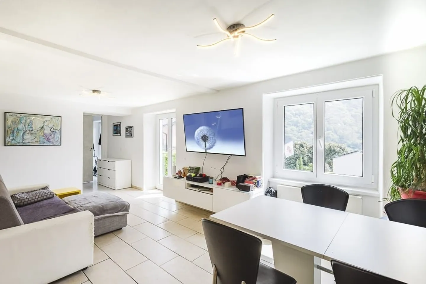 Maison unifamiliale avec deux unités d'habitation indépendantes à Mezzovico-Vira, résidence secondaire autorisée. - Photo 7 sur 13