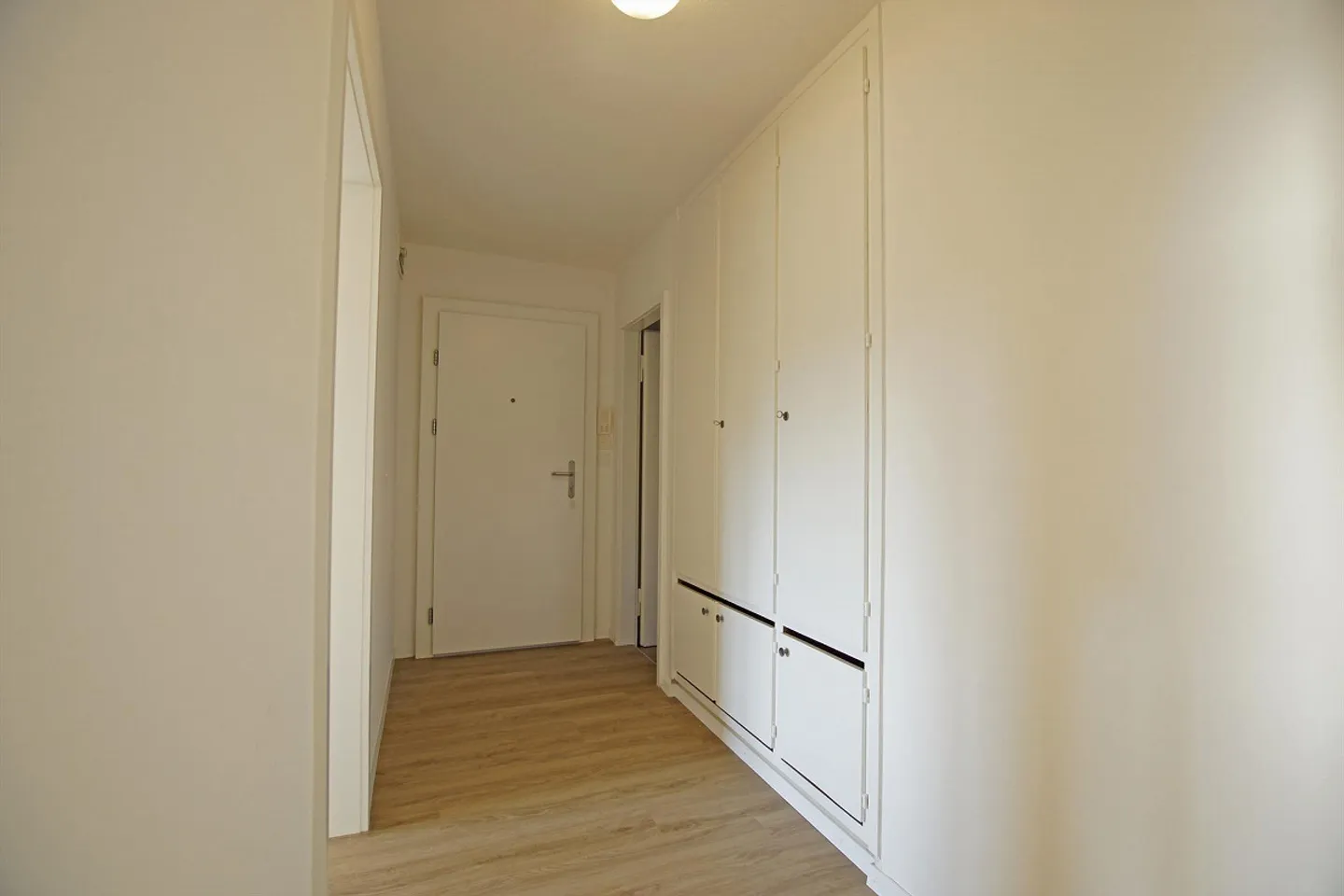 Vivere vicino alla città con balcone - Foto 6 di 8