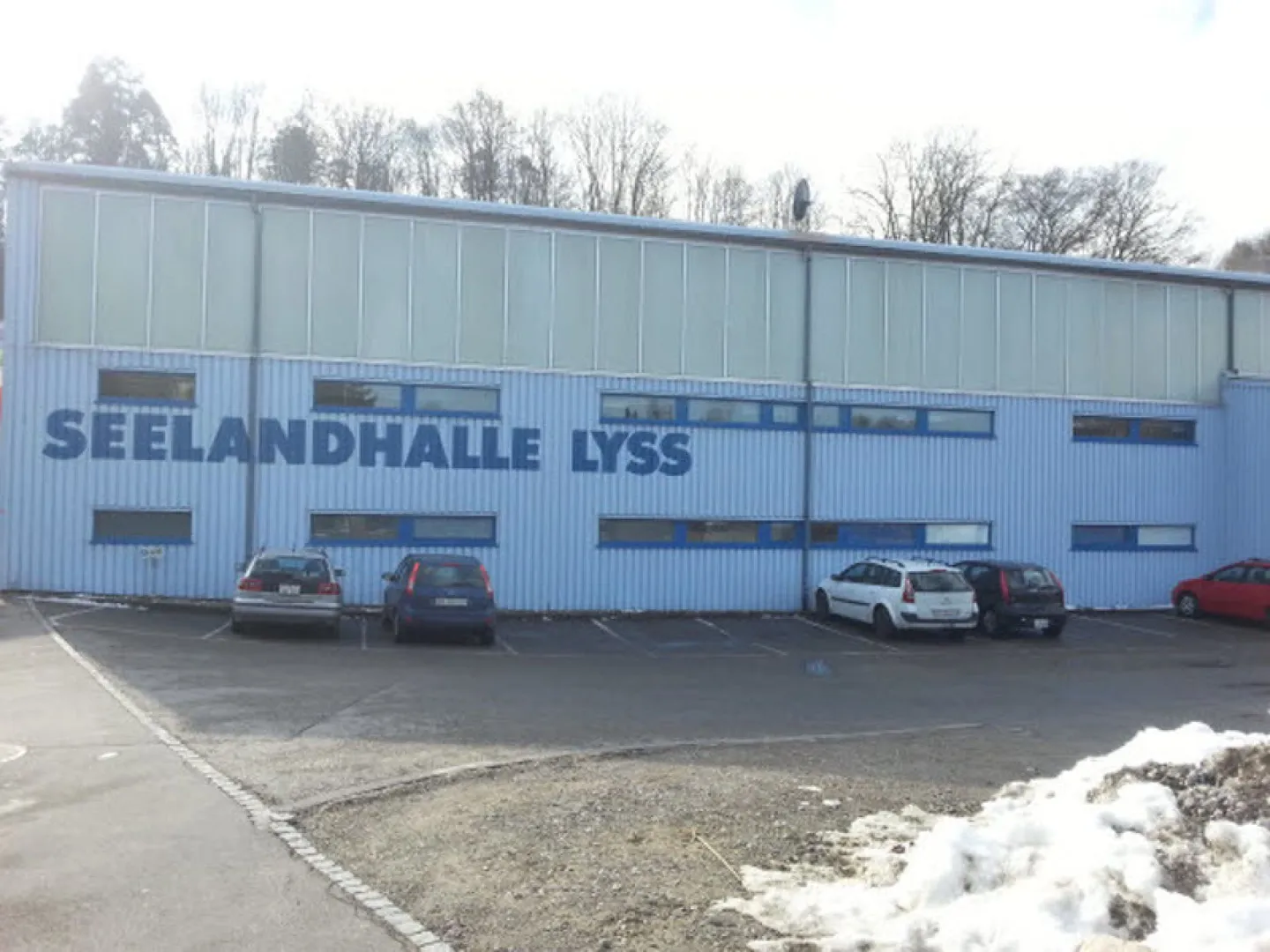 Parking space at the Seelandhalle in Lyss - Photo 4 of 5