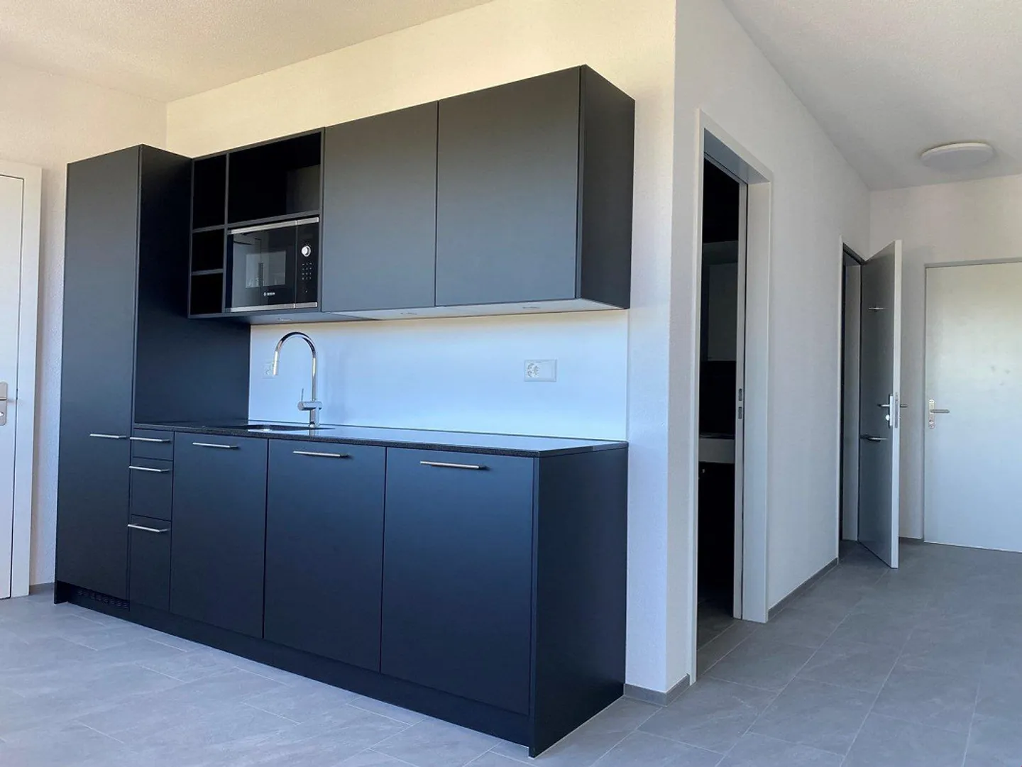 Spazio commerciale/ufficio 170 m2 in costruzione o finito - Foto 6 di 11