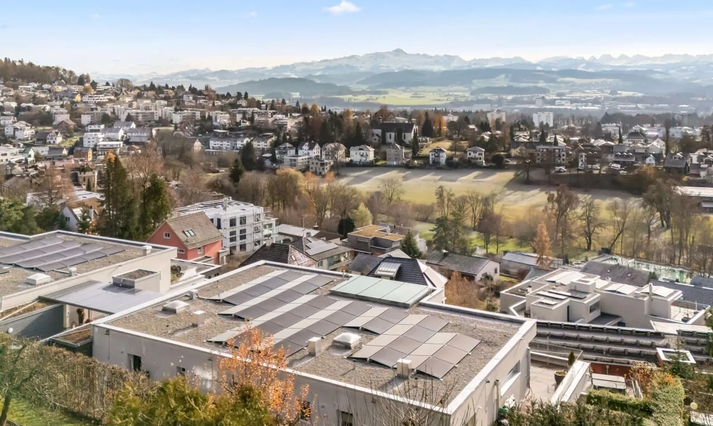Appartement penthouse exclusif à Wil - Paix, style et vue panoramique - Photo 2 sur 11