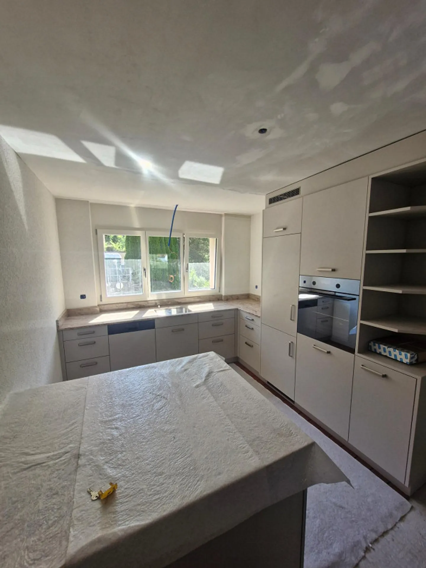 Appartamento 5.5 stanze attraente e recentemente ristrutturato in affitto - Foto 1 di 4