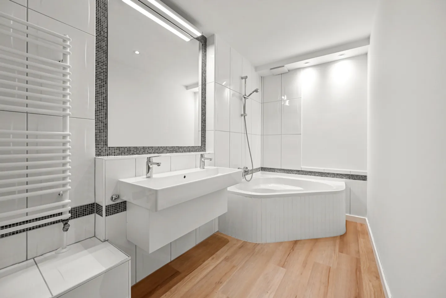 Appartement de Luxe en Bord de Mer - Photo 8 sur 10
