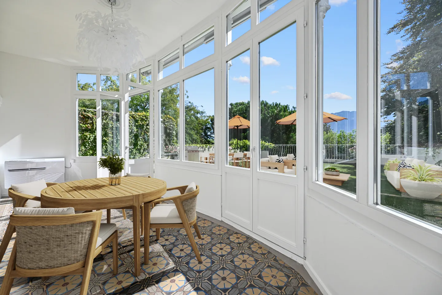 Appartement de Luxe en Bord de Mer - Photo 3 sur 10