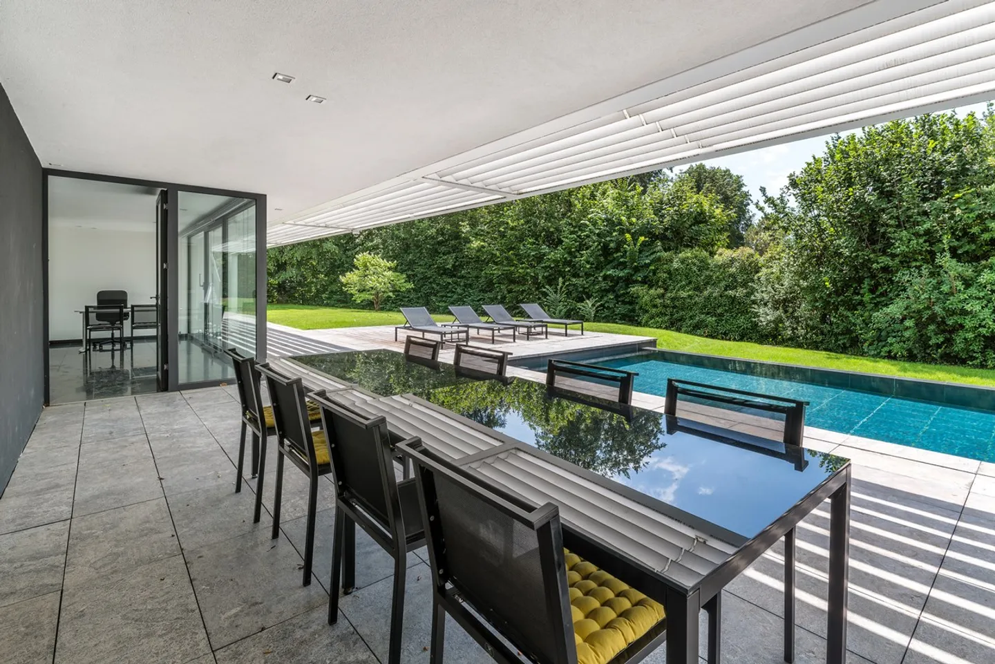 Contemporary Villa in Epalinges - Photo 8 of 9