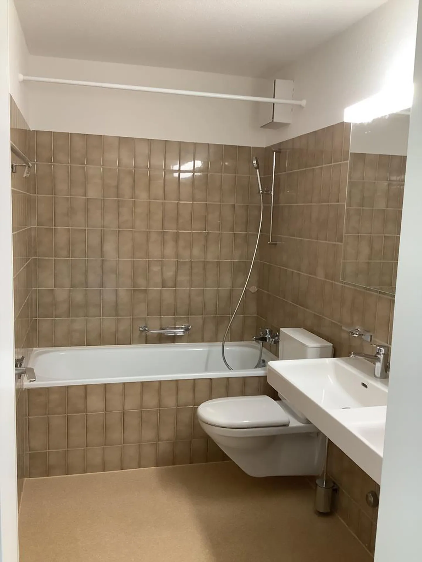 La joie de vivre commence à la maison - Photo 3 sur 10