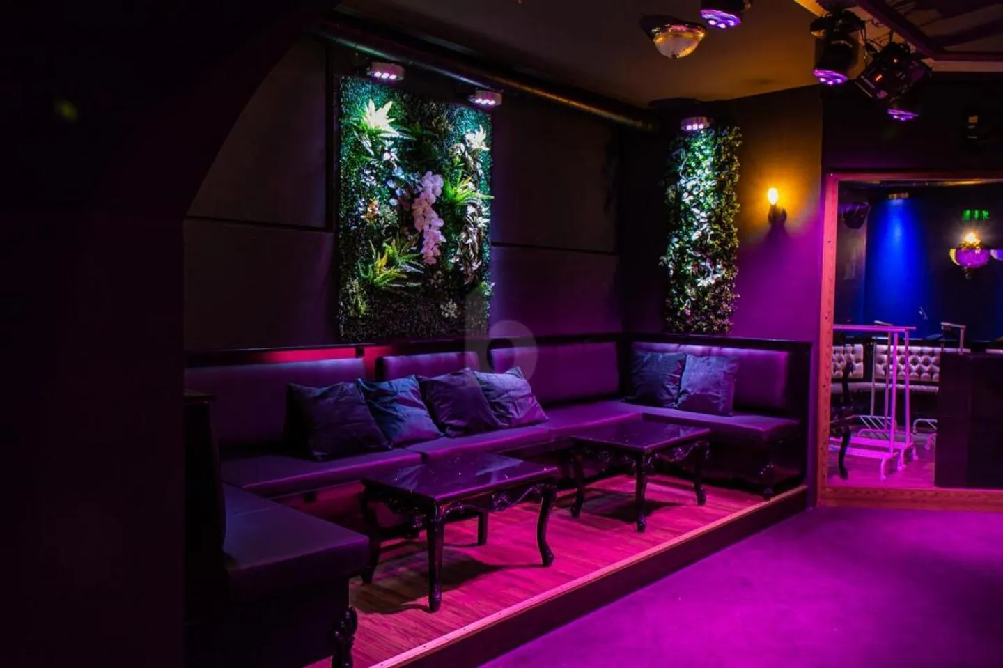 TRAUMHAFTER CLUB IN BESTER INNENSTADTLAGE - Foto 4 von 5