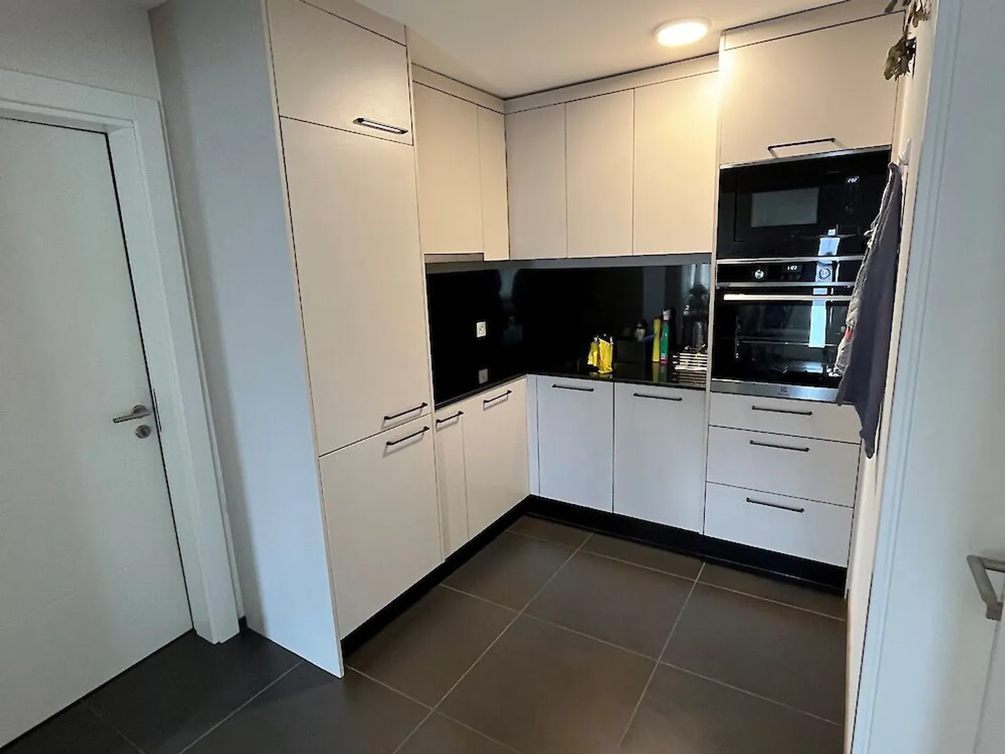 Great 2.5-room apartment in Schmitten - Photo 2 of 7