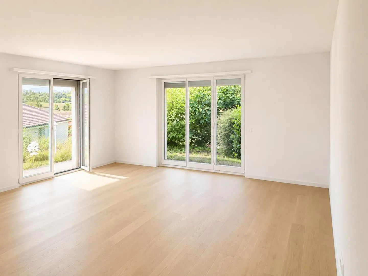 Charmantes Einfamilienhaus mit Garten - Foto 3 von 14