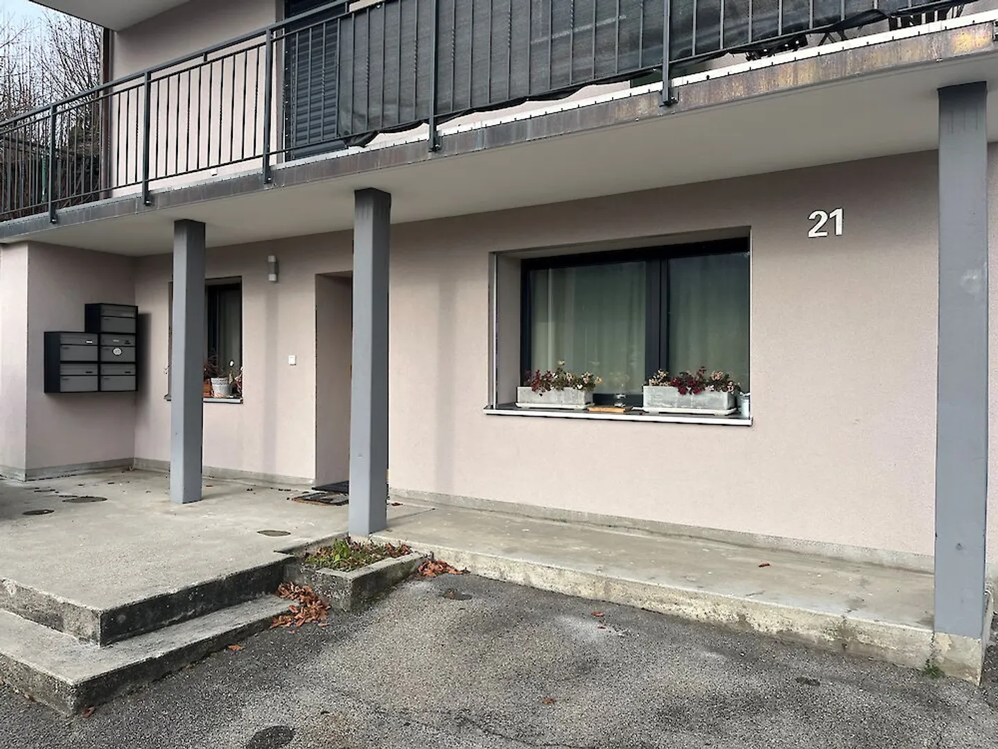 Great 2.5-room apartment in Schmitten - Photo 7 of 7