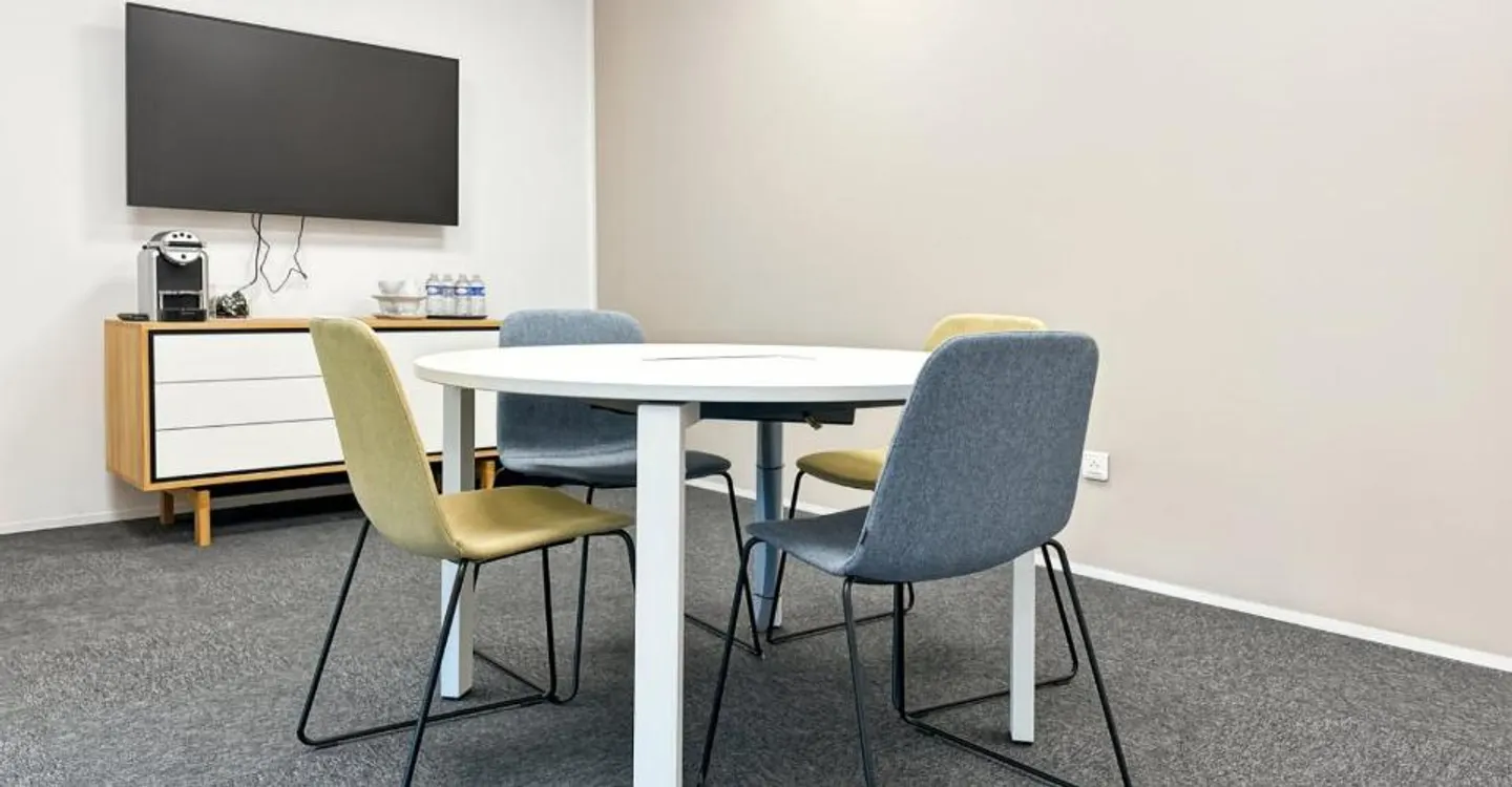 Private office for 5 at Regus Versoix Station Lakeside - Photo 5 of 7