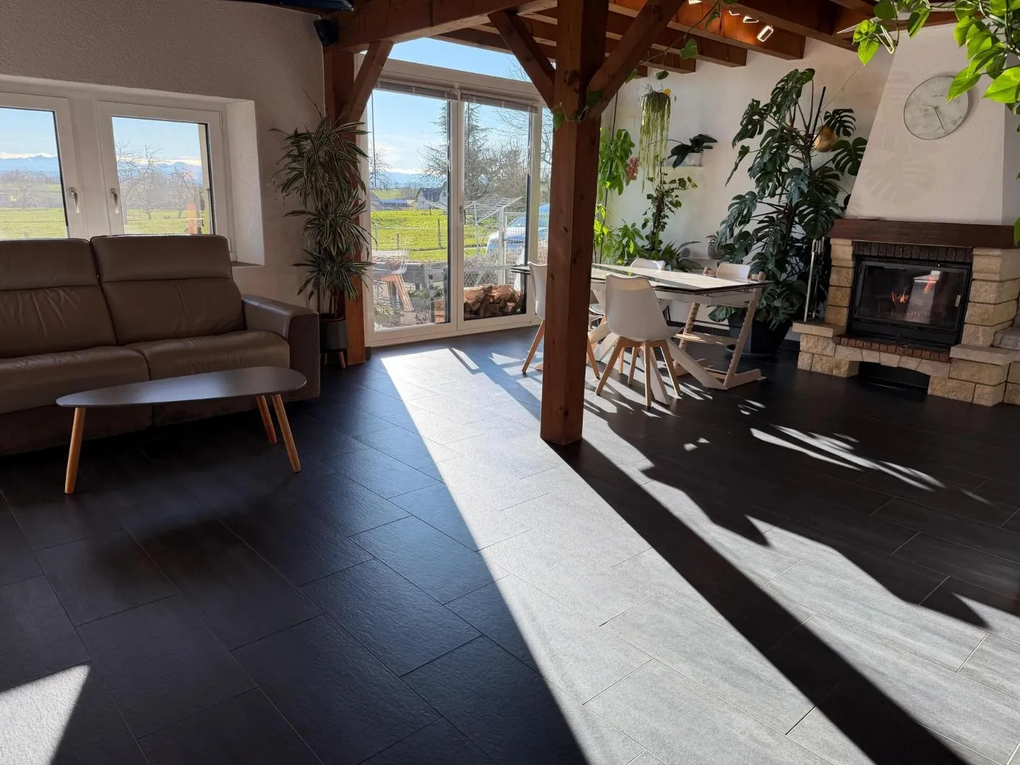 Casa contigua 4.5 stanze - Foto 4 di 13