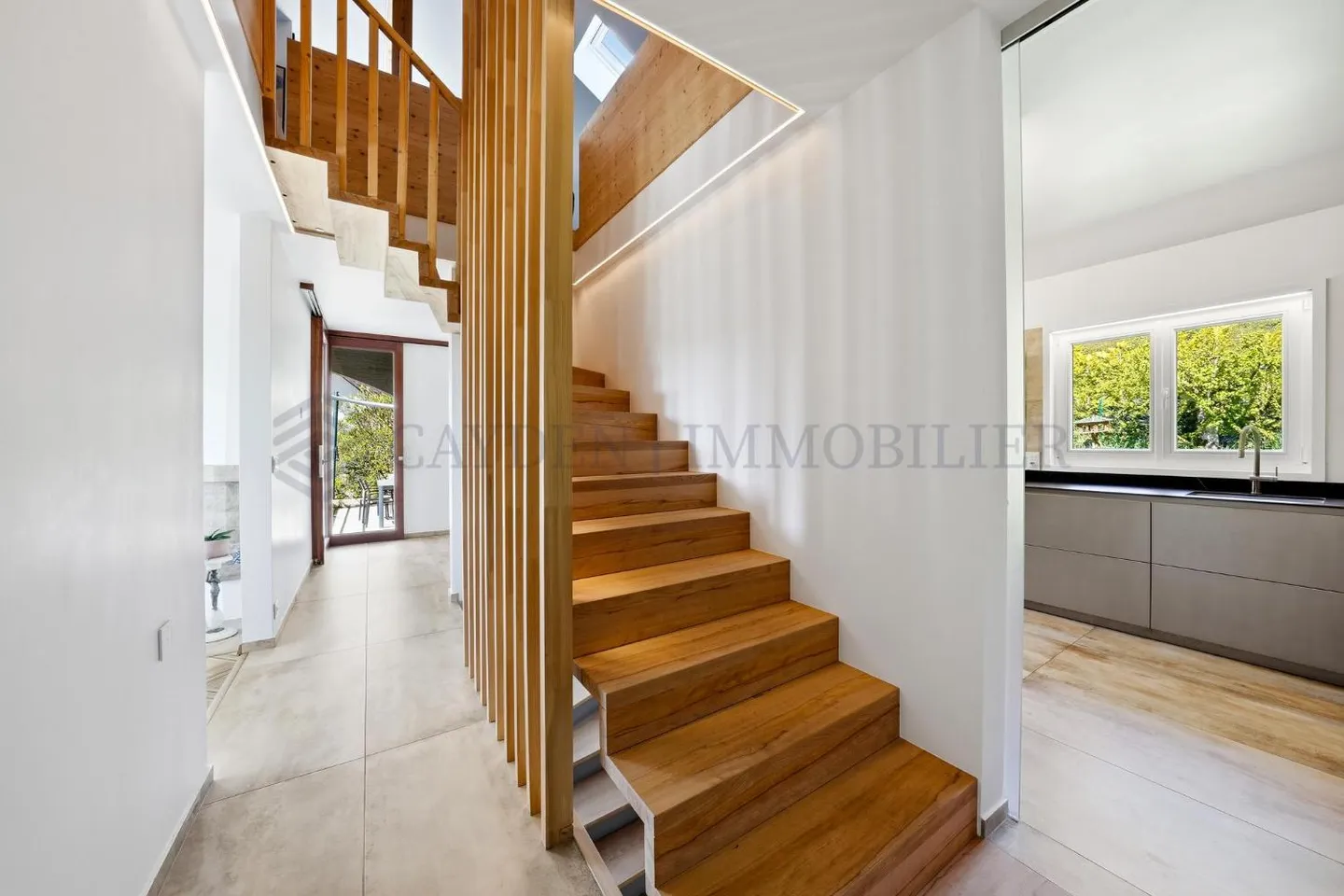 Single house for sale - Photo 4 of 13