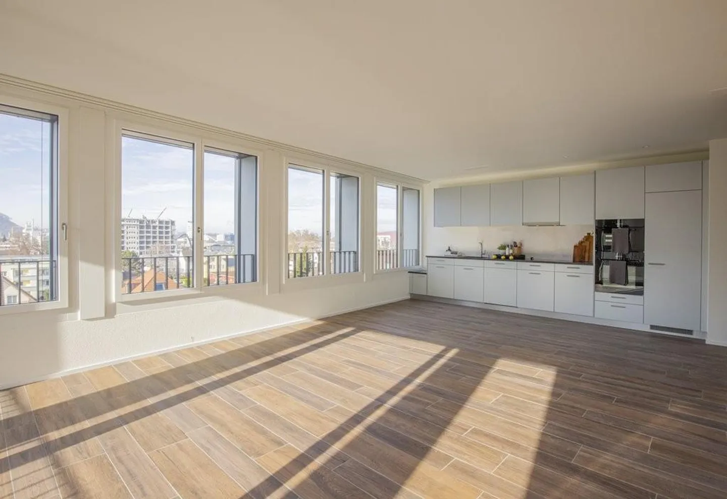 moderno appartamento di nuova costruzione con torre di lavaggio privata - Foto 4 di 8