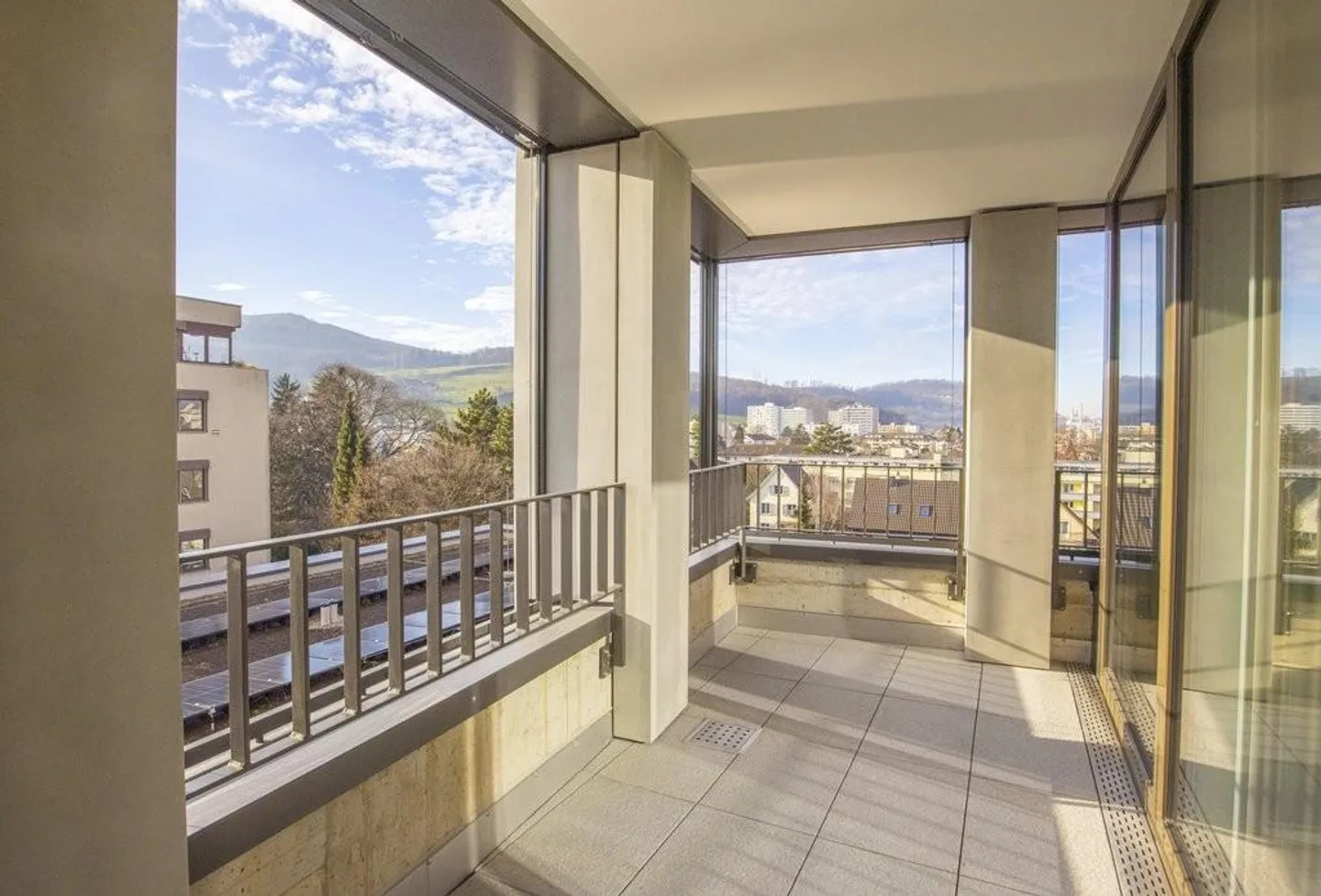 moderno appartamento di nuova costruzione con torre di lavaggio privata - Foto 8 di 8