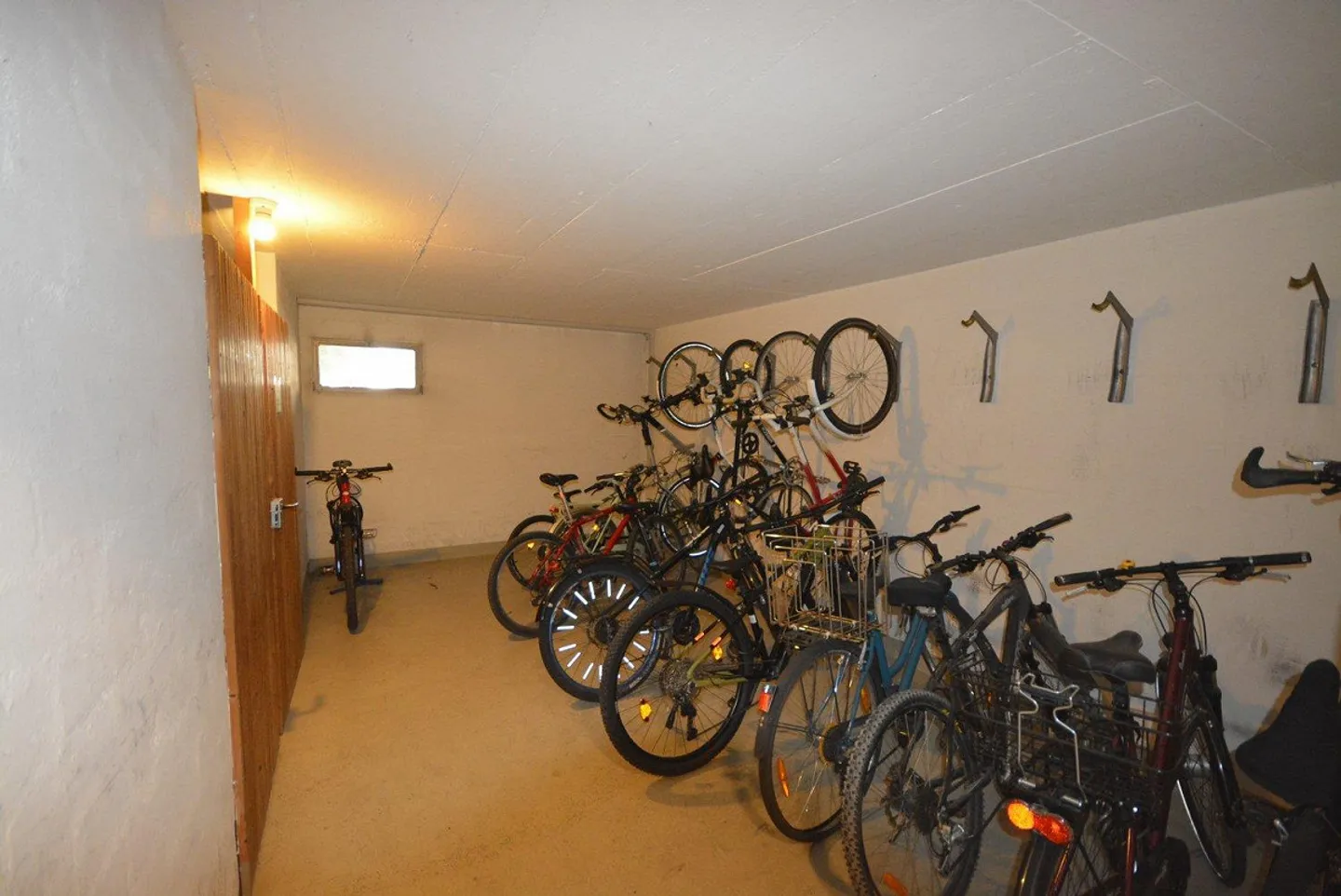 Lichtdurchflutete 3.5-Zimmer-Wohnung mit grossem Balkon - Foto 14 von 14